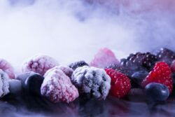 Berries can be frozen